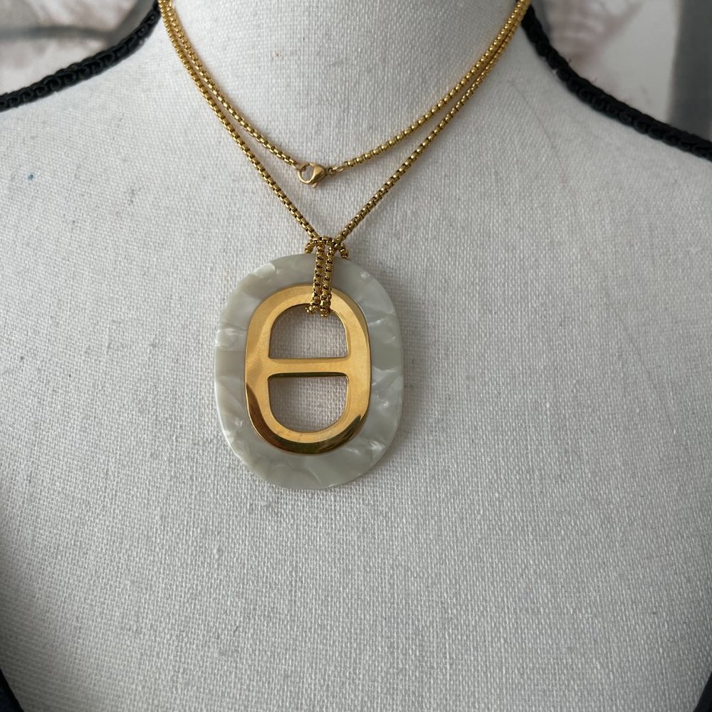 Statement Necklace 2" Pendant